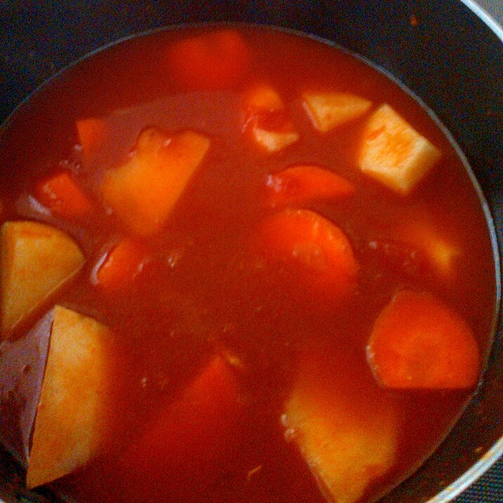 残りトマトジュースで☆スープ